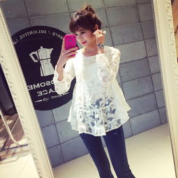 西瓜樂樂 原創(chuàng)設(shè)計女裝 2015秋季新款女裝 日系甜美氣質(zhì)荷葉邊鏤空白色圓領(lǐng)長袖蕾絲衫 簡單網(wǎng)www.j.cn